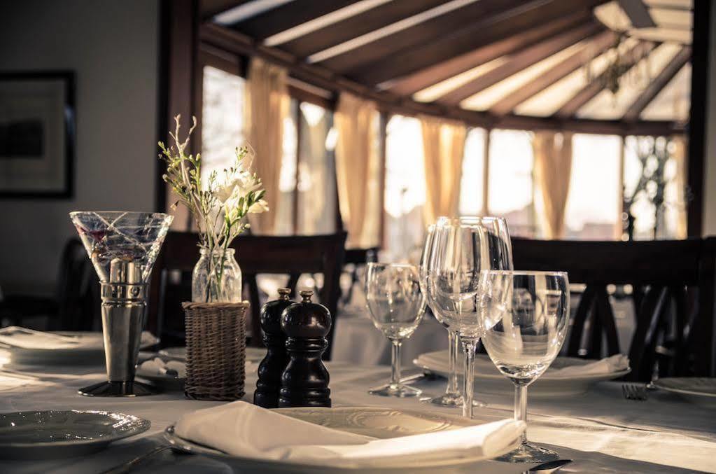 Hotel Restaurant De Roosterhoeve Roosteren Exteriér fotografie